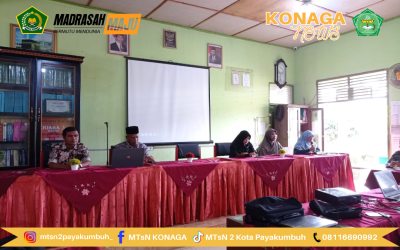 BIMTEK Karya Tulis Ilmiah untuk Guru dan Pelatihan Kewirausahaan bagi Siswa di MTsN 2 Kota Payakumbuh